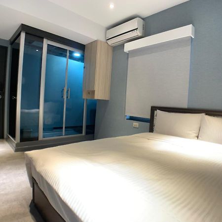 Donni Room For Rent Taipei Exteriör bild