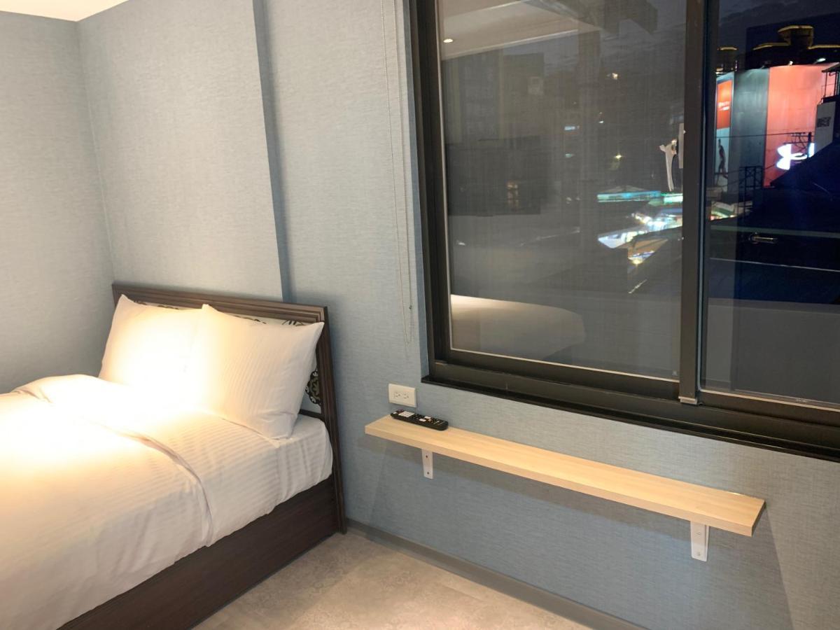 Donni Room For Rent Taipei Exteriör bild