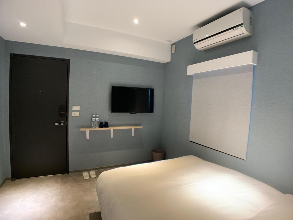 Donni Room For Rent Taipei Exteriör bild